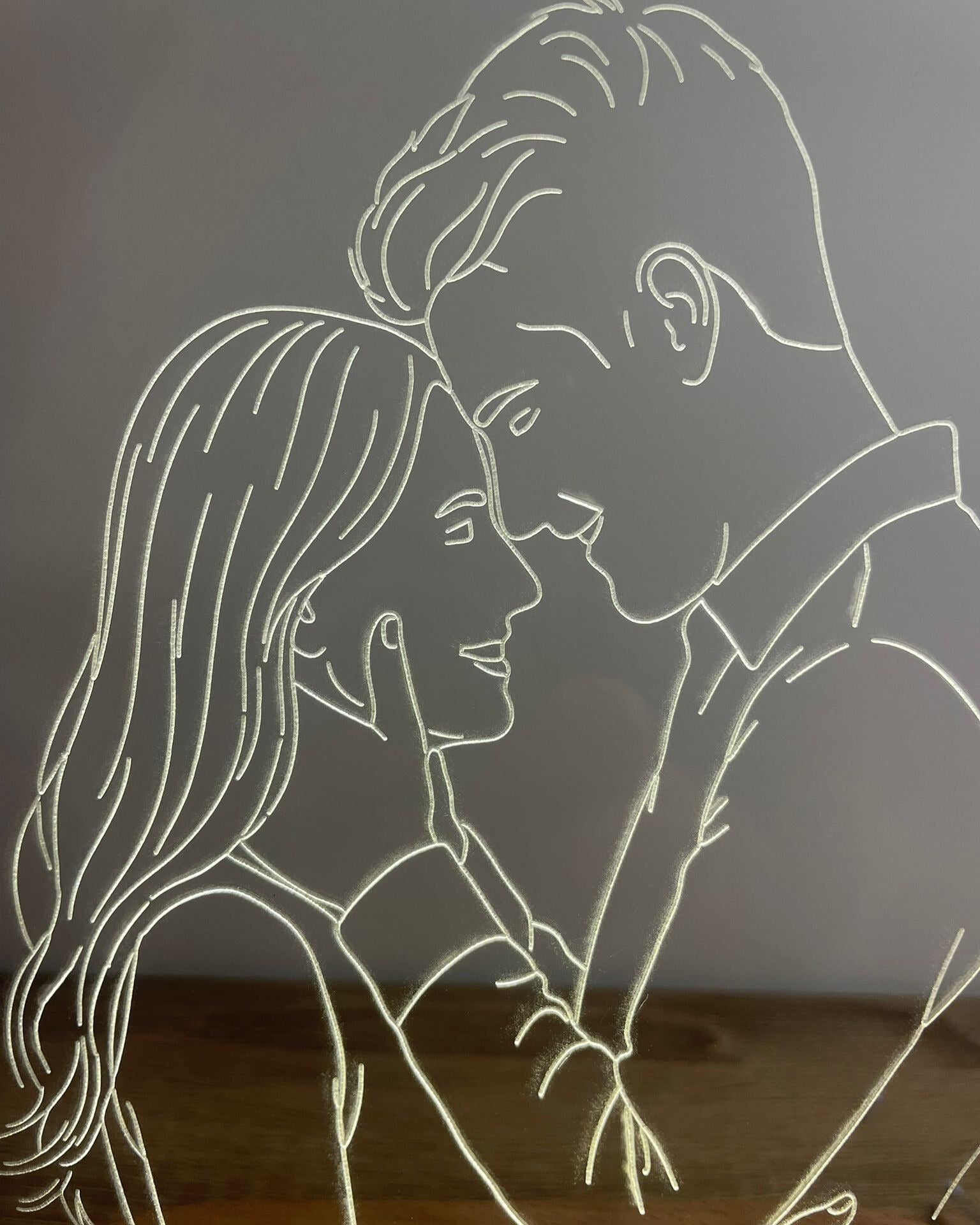 AuraLine™ — Lampe Line Art